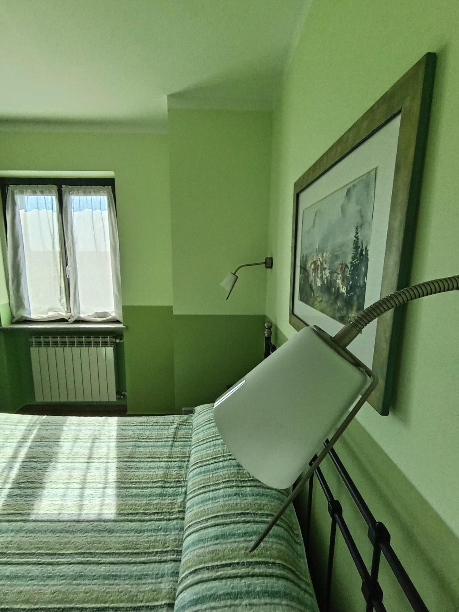 Ospitidelpero Bed & Breakfast Piozzo Exterior foto