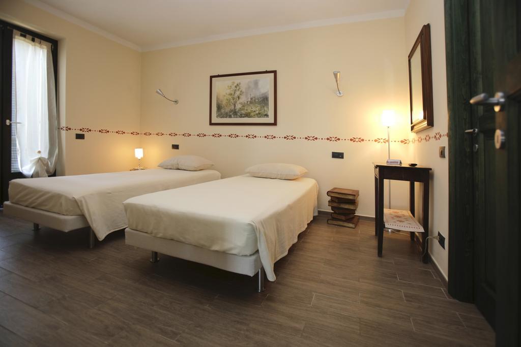 Ospitidelpero Bed & Breakfast Piozzo Cameră foto